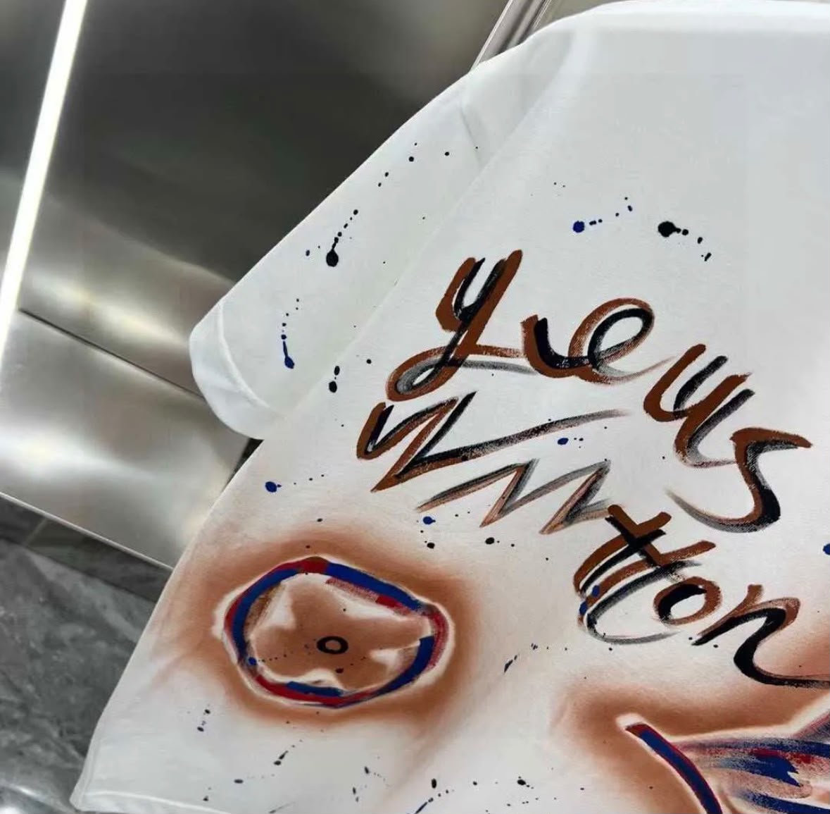 Louis Vuitton T-Shirt