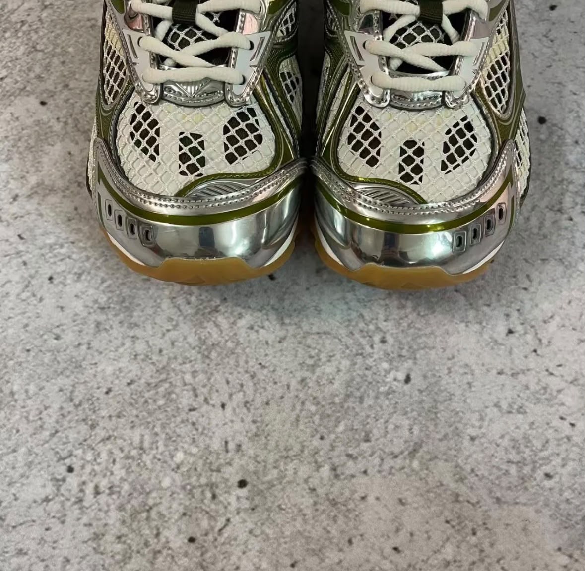 Bottega Veneta Orbit Sneakers