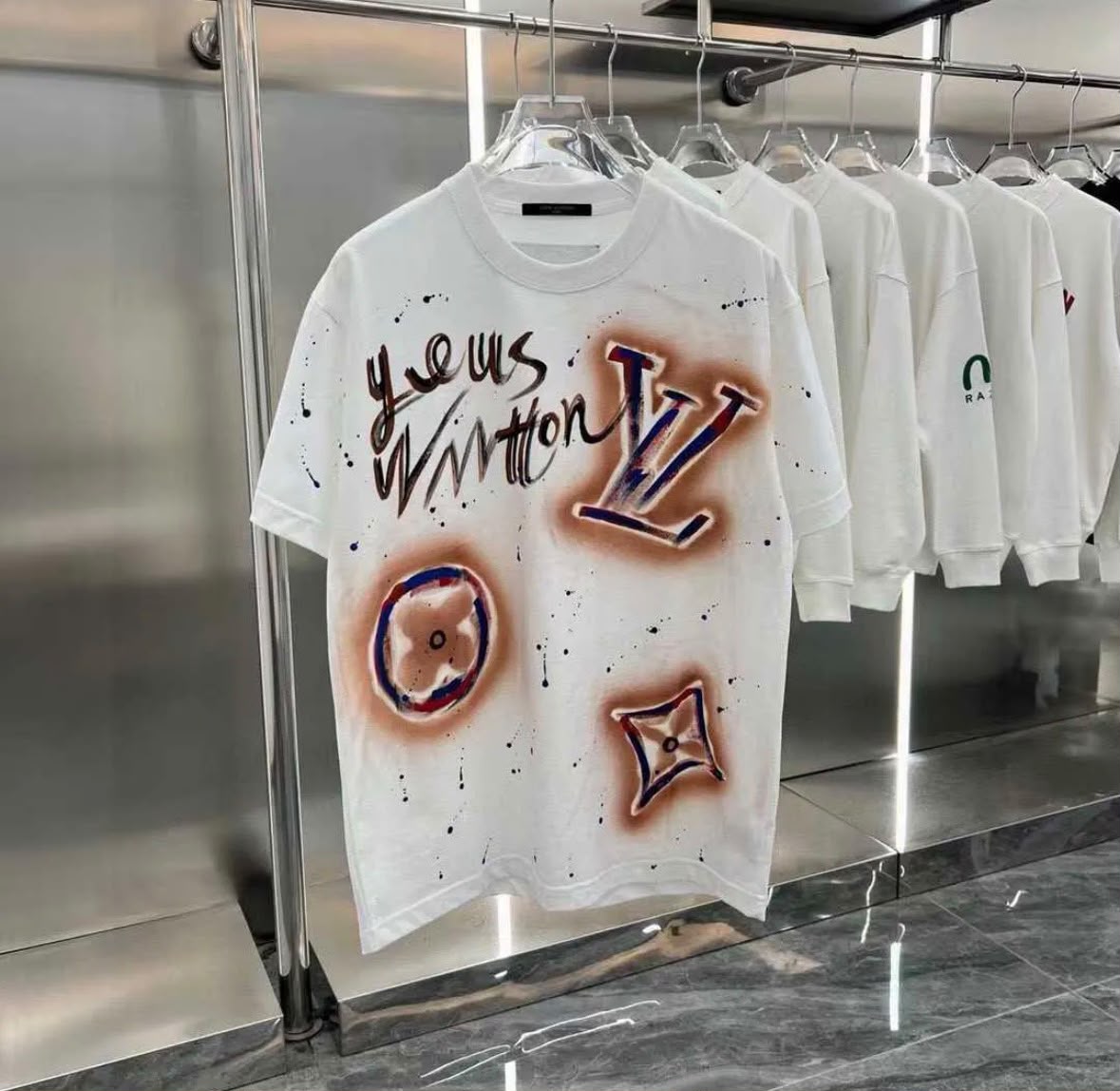 Louis Vuitton T-Shirt