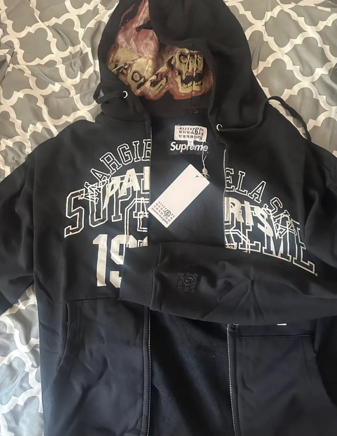 Supreme Zip-Up